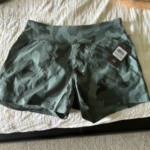 Green camo Mountain Hard Wear shorts